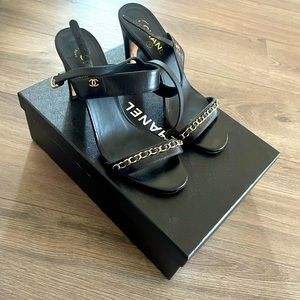 Chanel leather heels